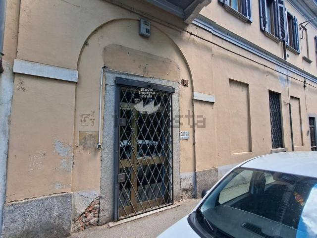 Locale in affitto di 300 m² in Viale Argonne, 14