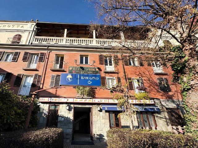 Locale in affitto di 300 m² in Piazza Amedeo Ferdinando, 2