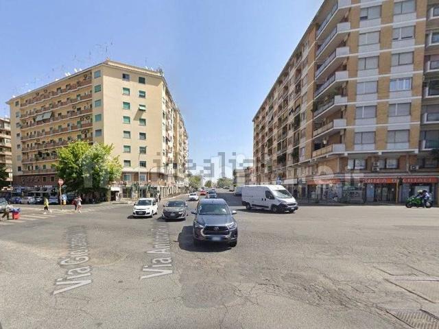 Locale in affitto di 300 m² in Piazza Antonio Meucci