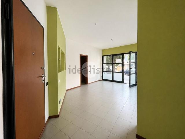 Locale in affitto di 30 m² in Borgo Palazzo