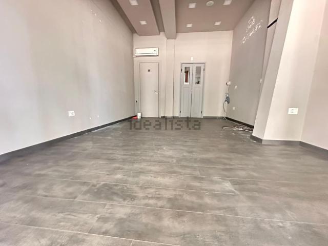 Locale in affitto di 30 m² in Corso Pietro Giannone, 166