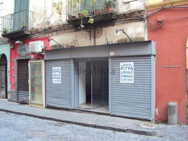 Locale in affitto di 30 m² in Corso Umberto I, 80