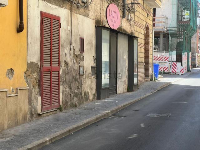 Locale in affitto di 30 m² in Corso Umberto I, 114