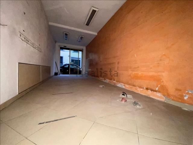 Locale in affitto di 30 m² in Via Tito Speri
