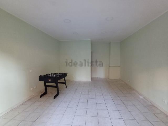 Locale in affitto di 30 m² in Via Tor de&apos  Schiavi, 136