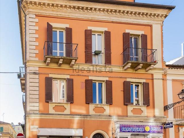 Locale in affitto di 30 m² in Via Arniense