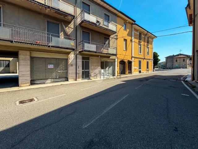 Locale in affitto di 30 m² in Via Bernardino Mandelli