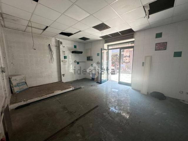 Locale in affitto di 30 m² in Via Bosco di Capodimonte, 59