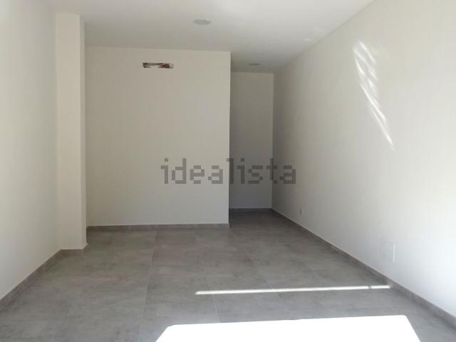 Locale in affitto di 30 m² in Via dell&apos Olmo, 91