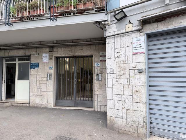 Locale in affitto di 30 m² in Via Gabriele Jannelli, 102
