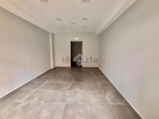 Locale in affitto di 30 m² in Via Gaetano Poli, 43