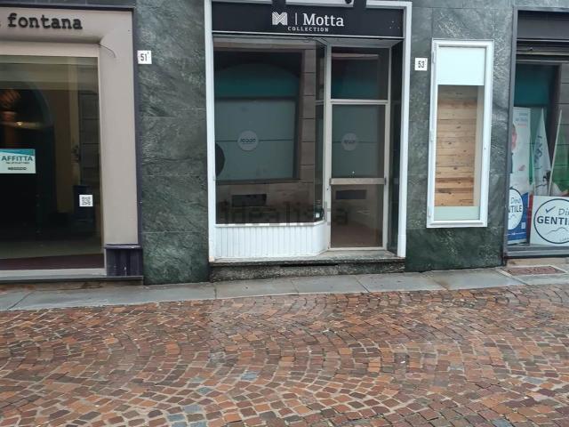 Locale in affitto di 30 m² in Via Italia