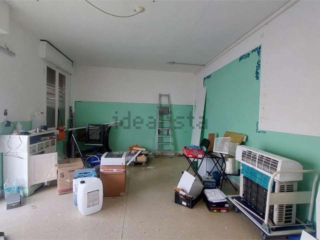 Locale in affitto di 30 m² in Via La Spezia