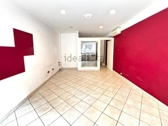 Locale in affitto di 30 m² in Via Luigi Bertelli