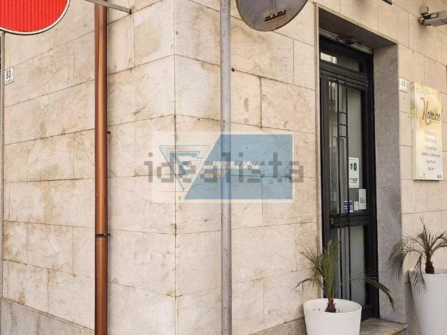 Locale in affitto di 30 m² in Via Milano, 44