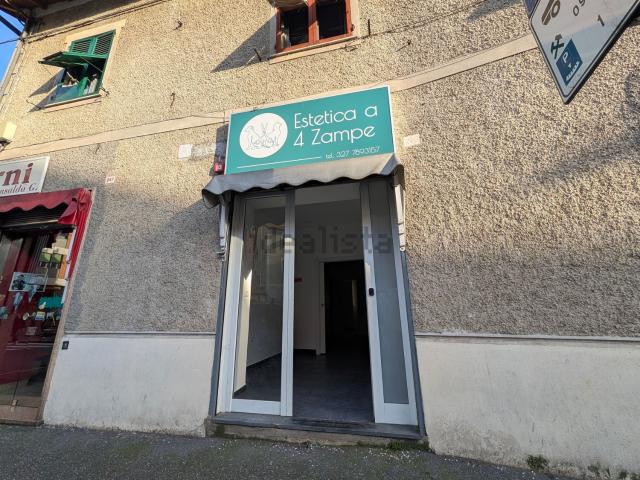 Locale in affitto di 30 m² in Via Piacenza, 246