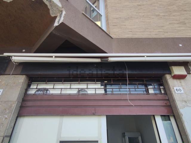 Locale in affitto di 30 m² in Via Sardegna