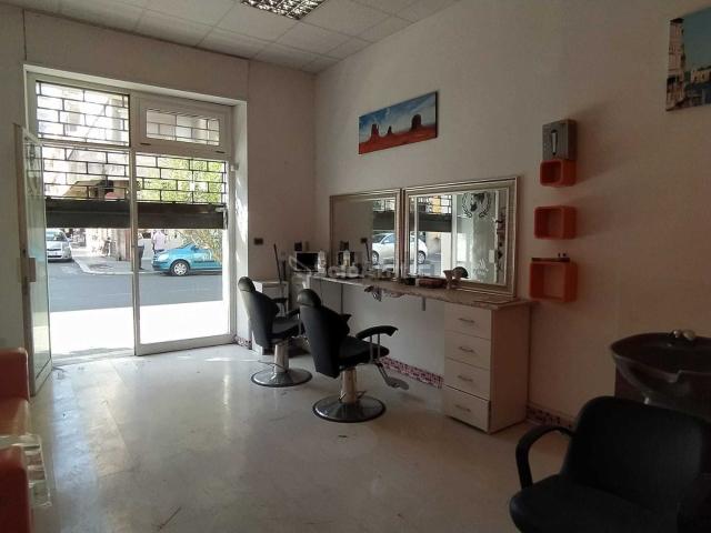 Locale in affitto di 30 m² in Viale Cesare Battisti