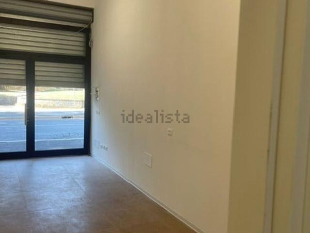 Locale in affitto di 30 m² in Viale Luca Signorelli, 42