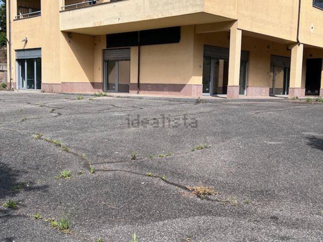 Locale in affitto di 30 m² in Viale Laura