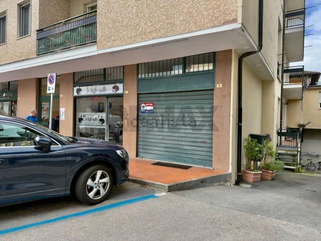 Locale in affitto di 30 m²