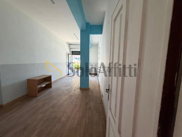 Locale in affitto di 30 m²