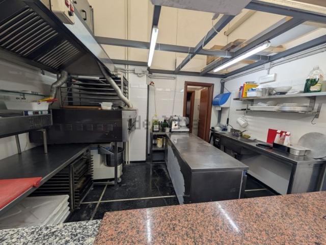 Locale in affitto di 30 m²