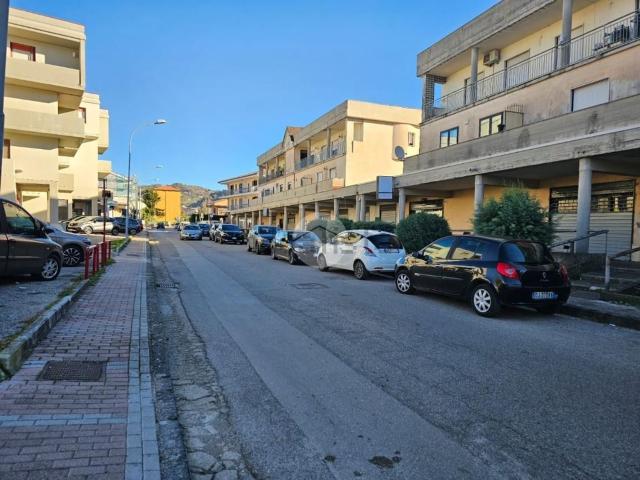Locale in affitto di 31 m² in Via Angelo Domenici, 48