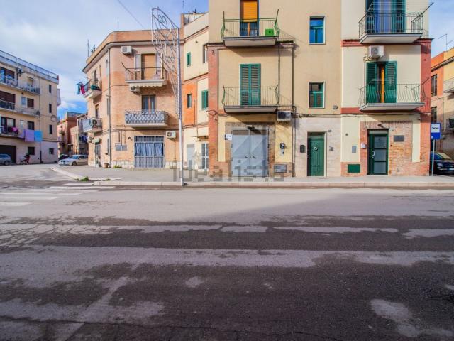 Locale in affitto di 31 m² in Via PORTA SAN SEVERO, 26