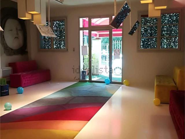 Locale in affitto di 320 m² in Via Pomeria