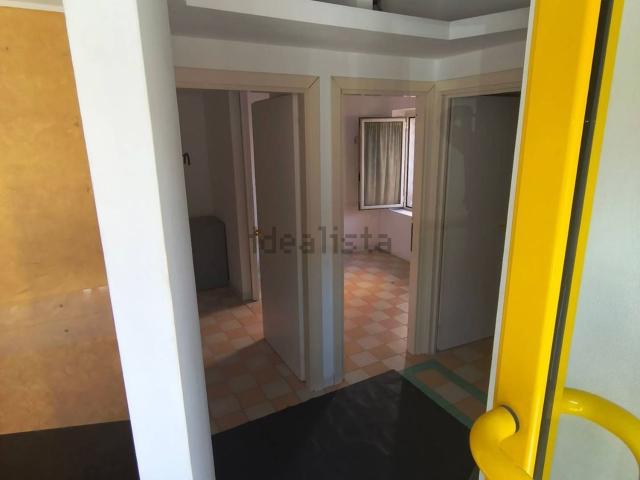Locale in affitto di 32 m² in Via Benedetto Croce