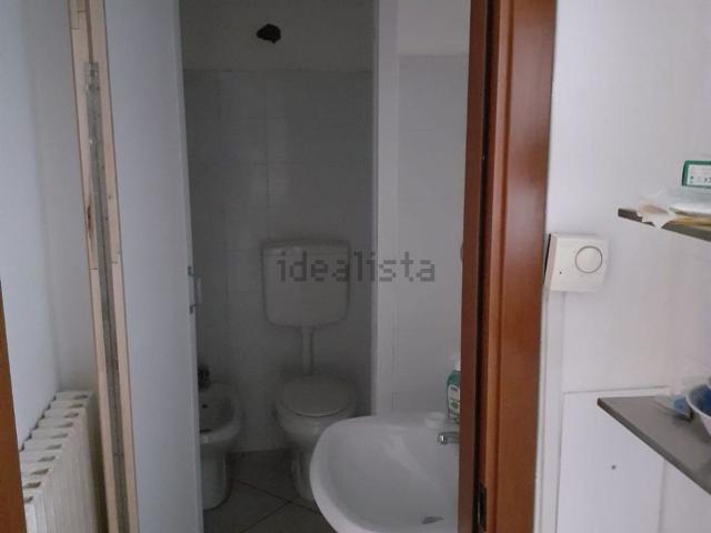 Locale in affitto di 32 m² in Via Cervella, 11