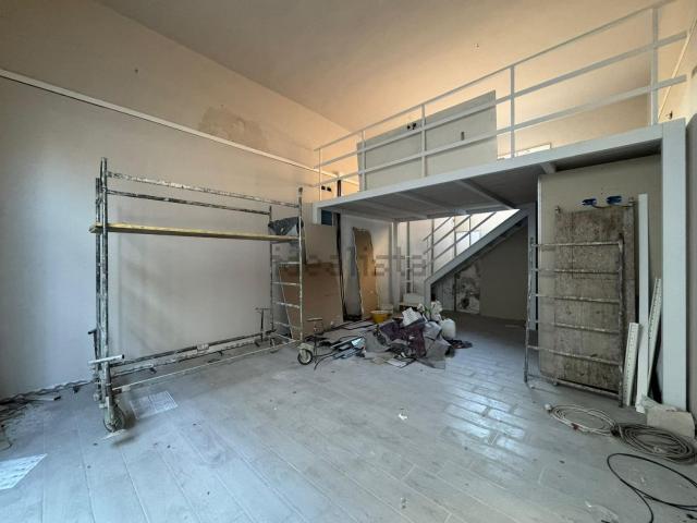Locale in affitto di 32 m² in Via Cosimo Ridolfi