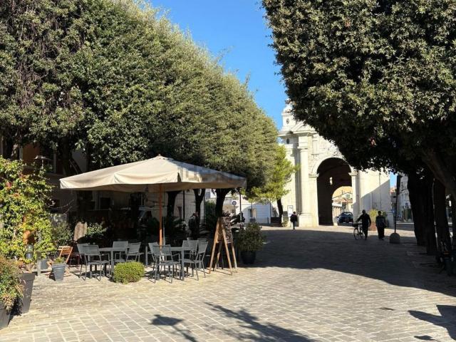 Locale in affitto di 37 m² in Via Giosuè Carducci, 37