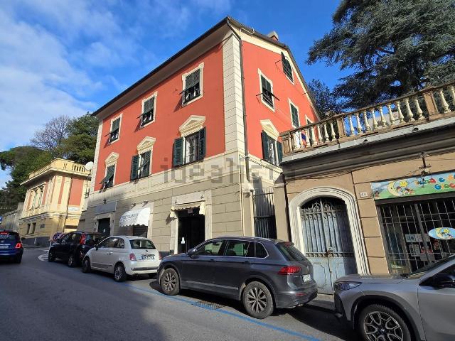 Locale in affitto di 37 m² in Via Pisa, 12