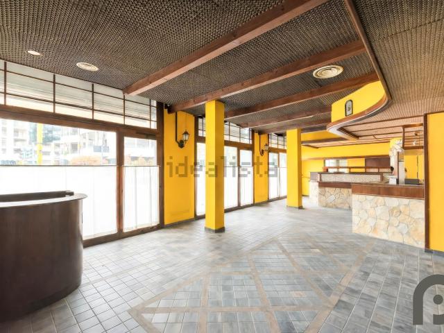 Locale in affitto di 346 m² in Via Marco D&apos Agrate, 29