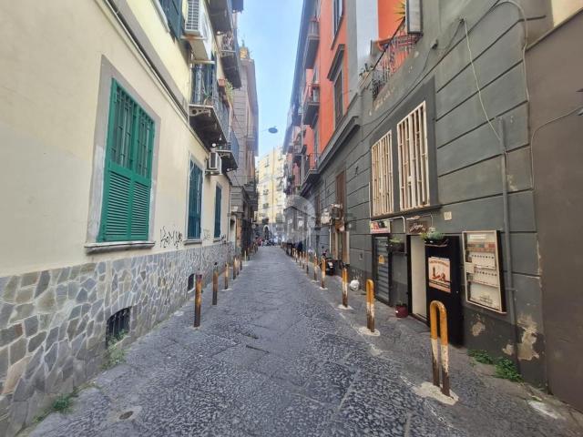 Locale in affitto di 34 m² in Via Arenella, 112
