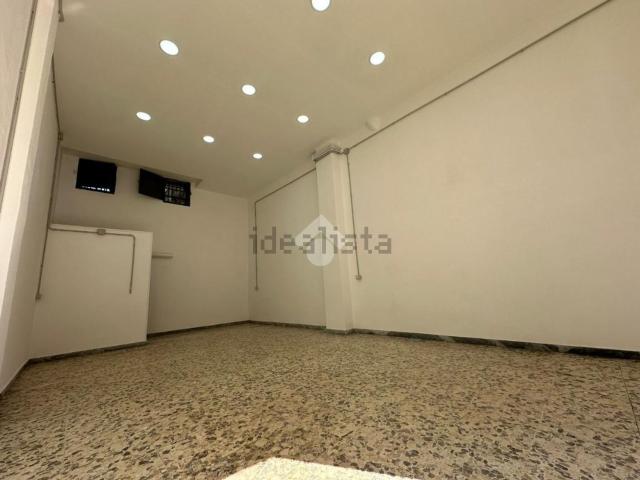 Locale in affitto di 34 m² in Via Panoramica, 129