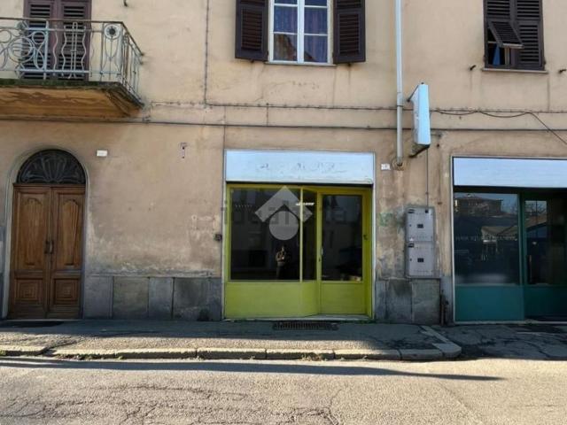 Locale in affitto di 34 m² in Via Pietro Isola, 11