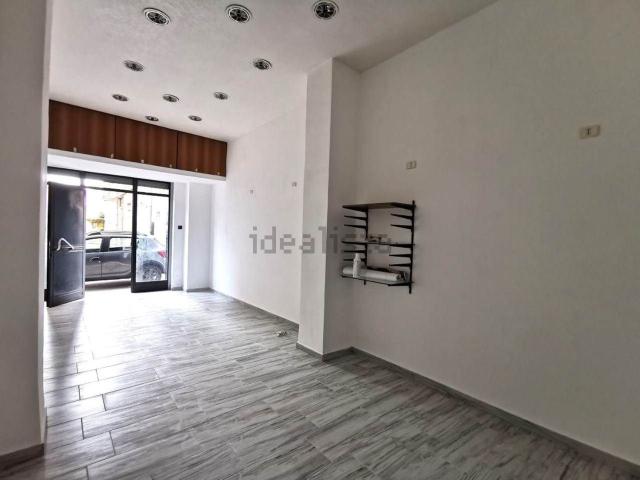 Locale in affitto di 34 m²