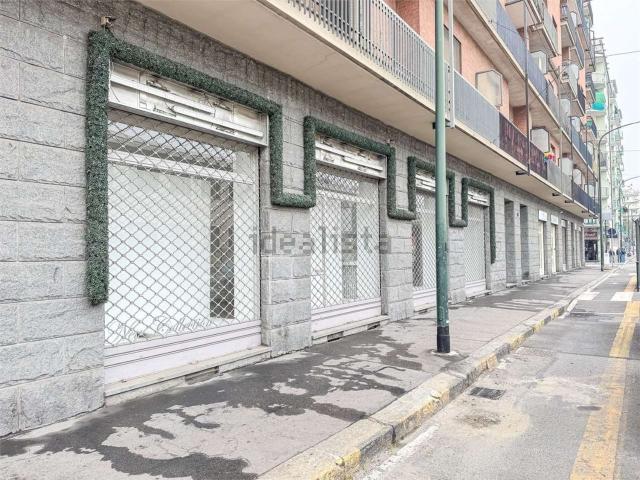 Locale in affitto di 350 m²