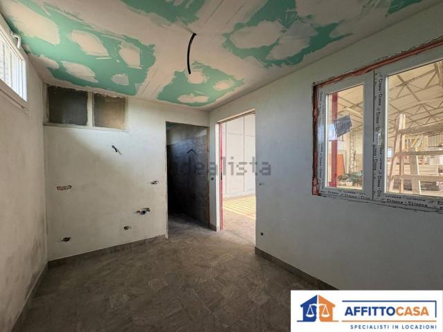 Locale in affitto di 350 m²