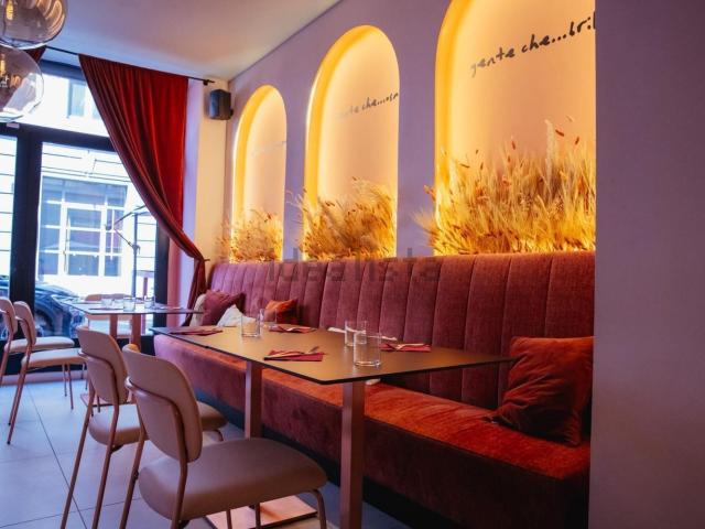 Locale in affitto di 350 m² in Via Vincenzo Viviani