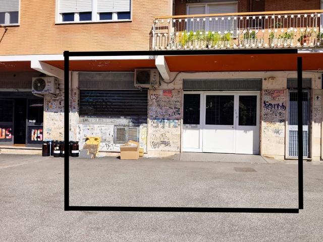 Locale in affitto di 350 m² in Viale Leonardo da Vinci