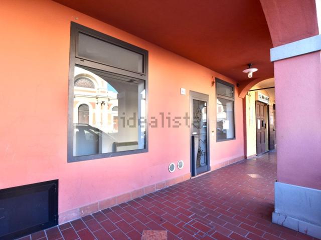 Locale in affitto di 35 m² in Via XX Settembre, 40