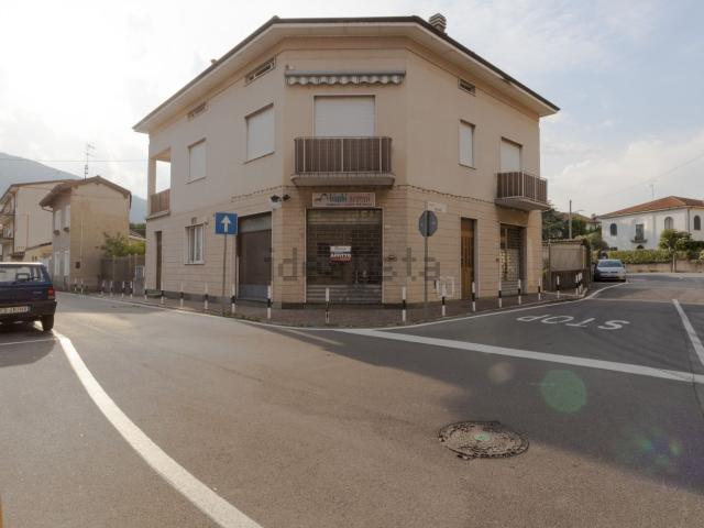 Locale in affitto di 35 m² in Via Armando Diaz, 32
