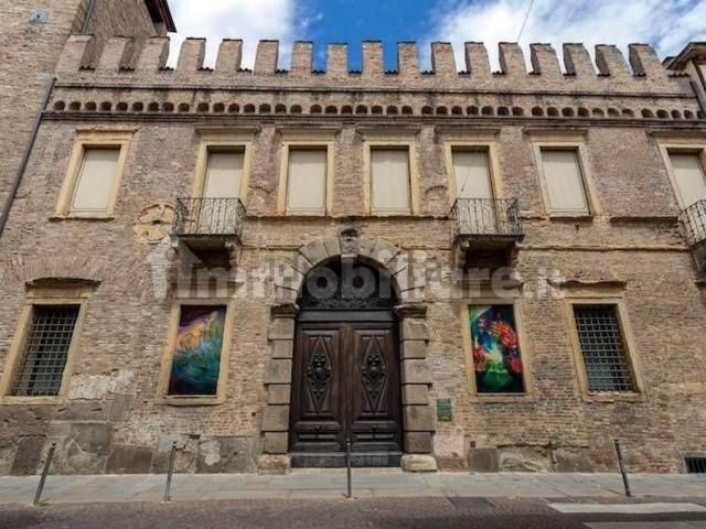 Locale in affitto di 35 m² in Via degli Zabarella