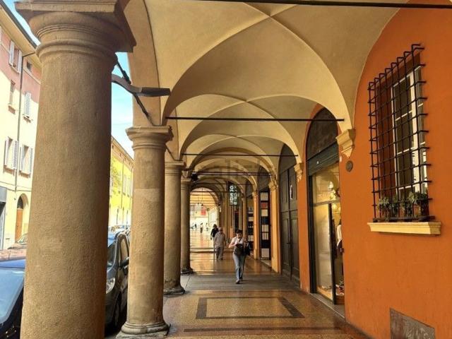 Locale in affitto di 35 m² in Via Guerrazzi