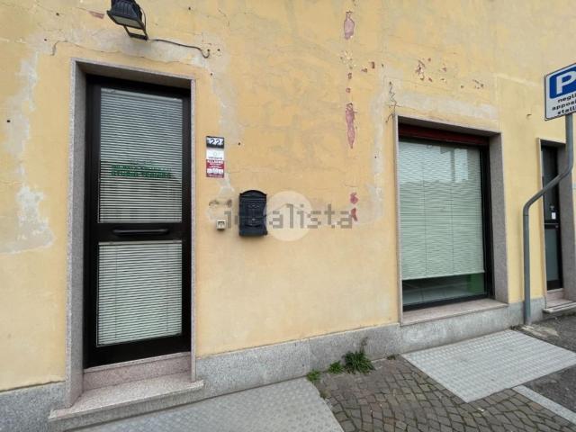 Locale in affitto di 35 m² in Via I Maggio, 22
