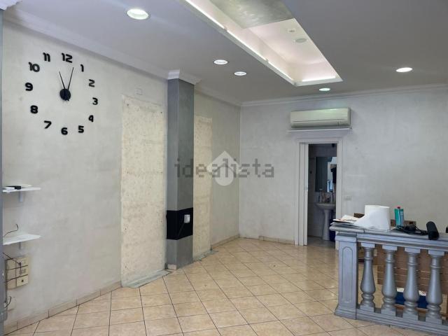 Locale in affitto di 35 m² in Via Metastasio, 5